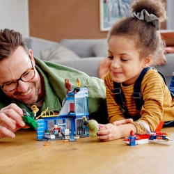 Lego Super Heroes Avengersi - gniew Lokiego 76152