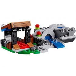 Lego Creator Zabawy na dworze 31075