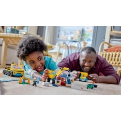 Lego City Ciężarówki i dźwig z kulą wyburzeniową 60391