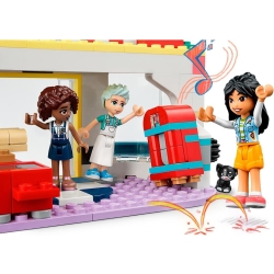 Lego Friends Bar w śródmieściu Heartlake 41728