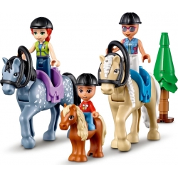 Lego Friends Leśne centrum jeździeckie 41683