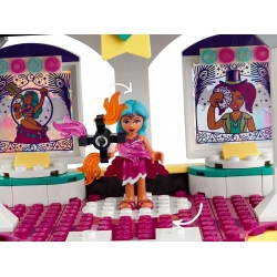 Lego Friends Magiczne wesołe miasteczko z kolejką górską 41685