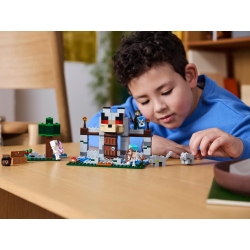 Lego Minecraft Wilcza twierdza 21261