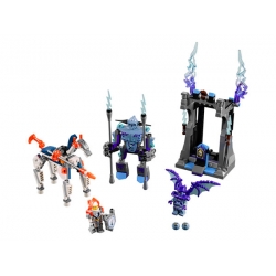 Lego Nexo Knights Lance kontra Błyskawica 70359