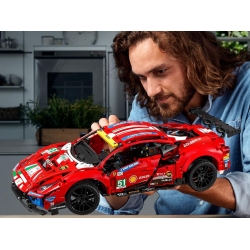 Lego Technic Ferrari 488 GTE “AF Corse #51” 42125