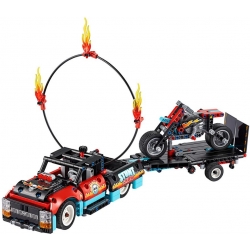 Lego Technic Furgonetka i motocykl kaskaderski 42106