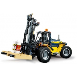 Lego Technic Wózek widłowy 42079